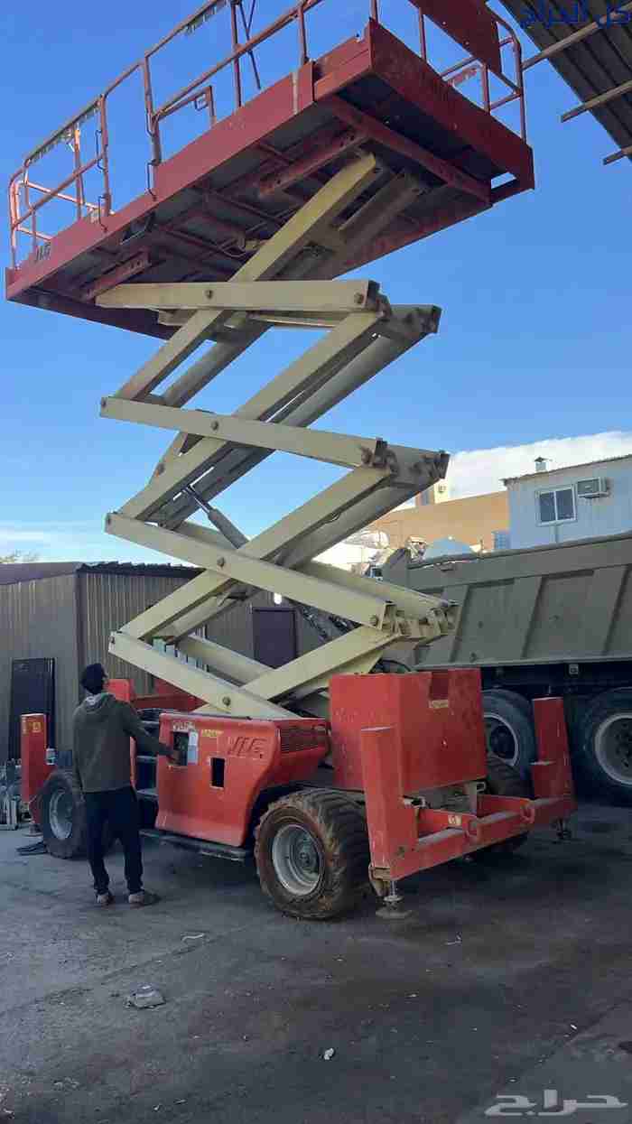 سيزرلفت للايجار في الدمام جميع المقاسات